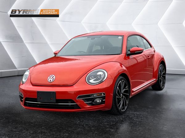 Volkswagen Beetle Hatchback, Petrol, 2018, Red