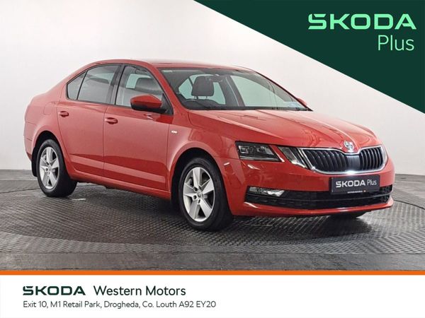 Skoda Octavia Saloon, Diesel, 2020, Red
