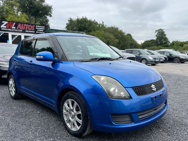 Suzuki Swift Hatchback, Petrol, 2010, Blue