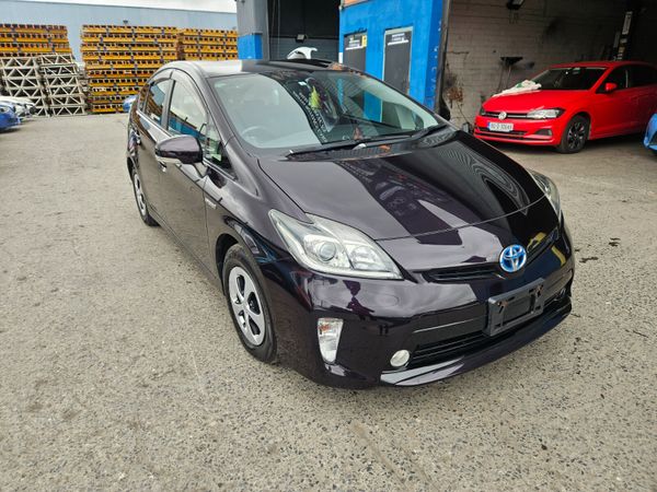 Toyota Prius Hatchback, Petrol Hybrid, 2014, Brown