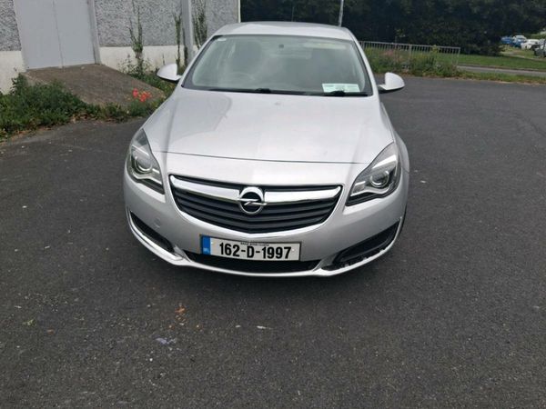 Opel Insignia Saloon, Diesel, 2016, Silver