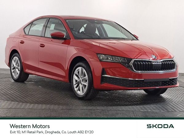 Skoda Octavia Hatchback, Diesel, 2025, Red