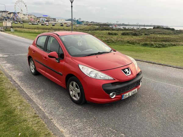 Peugeot 207 Hatchback, Diesel, 2009, Red
