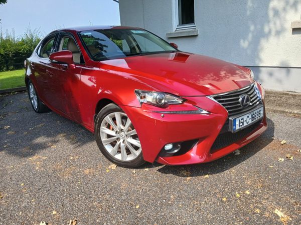 Lexus IS Saloon, Petrol Hybrid, 2015, Red
