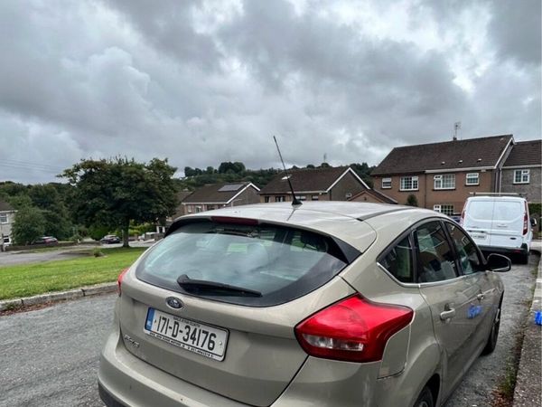 Ford Focus Hatchback, Diesel, 2017, Grey