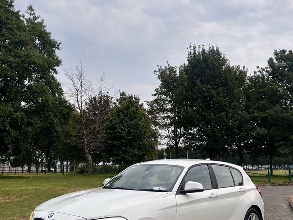 BMW 1-Series Estate/Jeep, Diesel, 2012, White