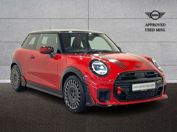 Mini Cooper Hatchback, Petrol, 2025, Red