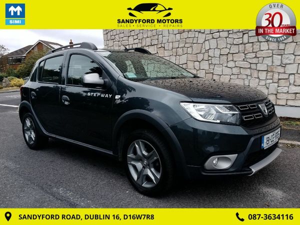 Dacia Sandero Stepway Hatchback, Diesel, 2019, Grey