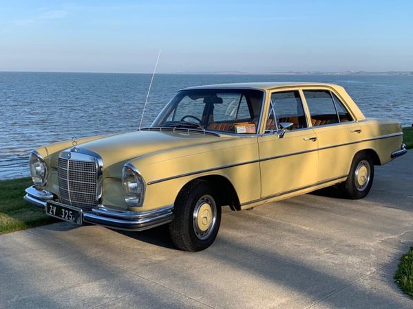 Other Other Saloon, Petrol, 1969, Yellow