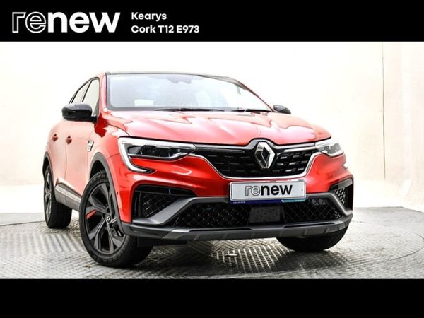 Renault Arkana Crossover, Petrol, 2023, Red