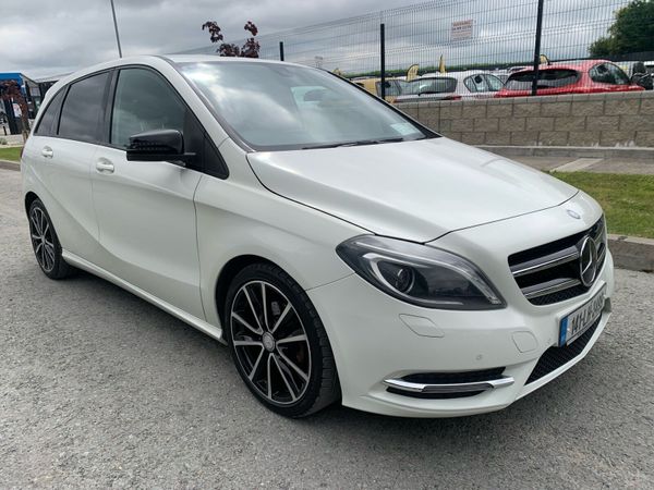 Mercedes-Benz B-Class MPV, Diesel, 2014, White