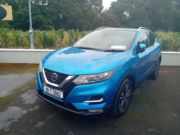 Nissan Qashqai Hatchback, Diesel, 2019, Blue