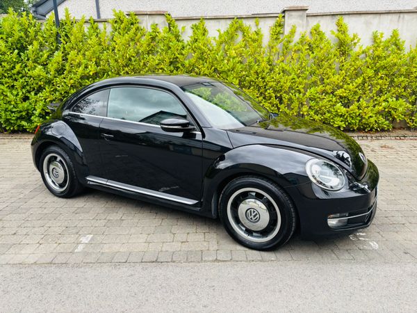 Volkswagen Beetle Hatchback, Petrol, 2014, Black
