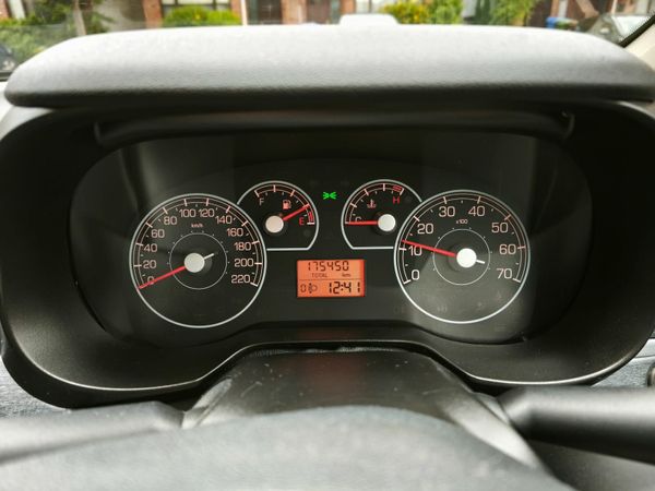 Fiat Punto Hatchback, Petrol, 2008, Grey