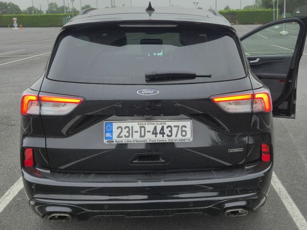 Ford Kuga SUV, Petrol Plug-in Hybrid, 2023, Black