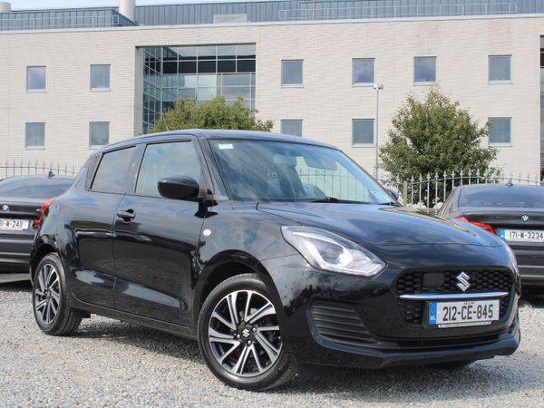 Suzuki Swift Hatchback, Petrol, 2021, Black