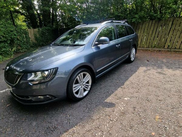 Skoda Superb Estate, Diesel, 2015, Grey