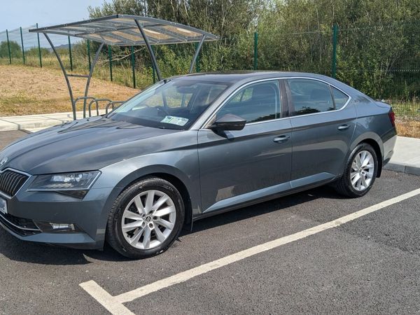 Skoda Superb Saloon, Diesel, 2016, Grey