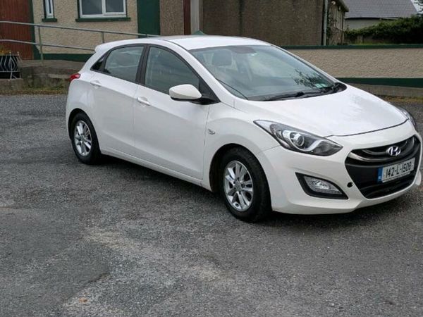 Hyundai i30 Hatchback, Diesel, 2014, White