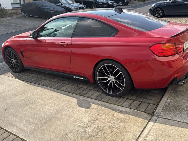 BMW 4-Series Coupe, Diesel, 2014, Red