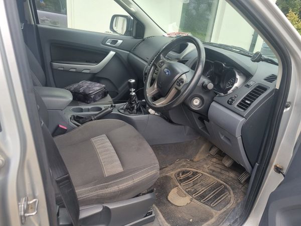Ford Ranger Crew Cab, Diesel, 2015, Silver