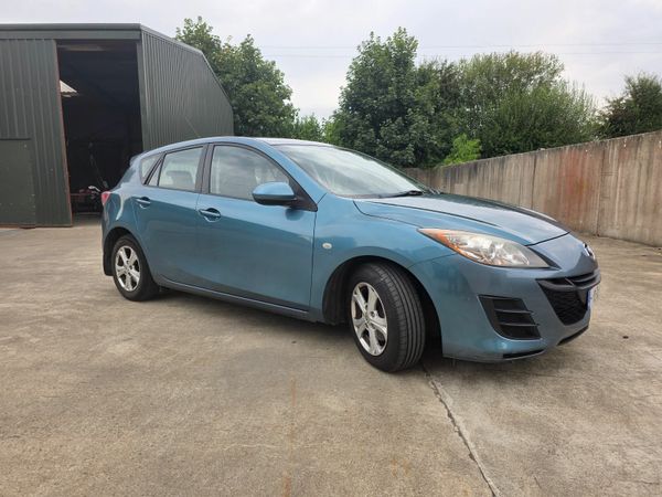 Mazda Mazda3 Hatchback, Diesel, 2010, Blue