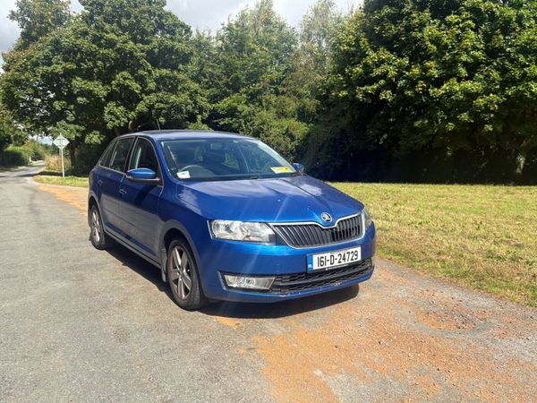 Skoda Rapid Hatchback, Petrol, 2016, Blue
