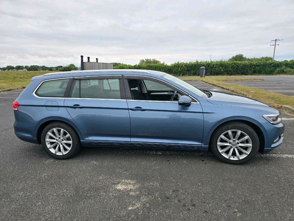 Volkswagen Passat Estate, Petrol, 2016, Blue