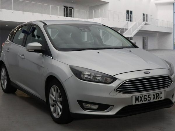 Ford Focus Hatchback, Diesel, 2015, Silver