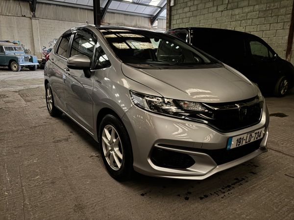 Honda Fit Hatchback, Petrol Hybrid, 2019, Silver