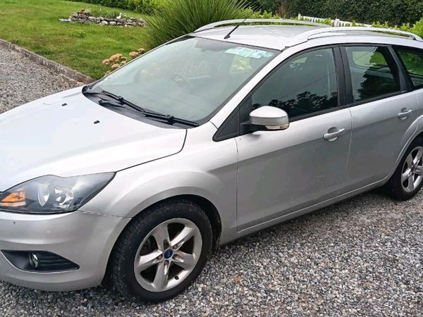 Ford Focus Estate, Diesel, 2011, Silver