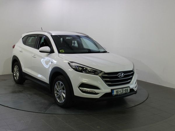 Hyundai Tucson SUV, Diesel, 2016, White