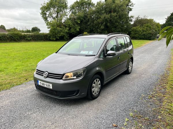 Volkswagen Touran MPV, Diesel, 2011, Grey