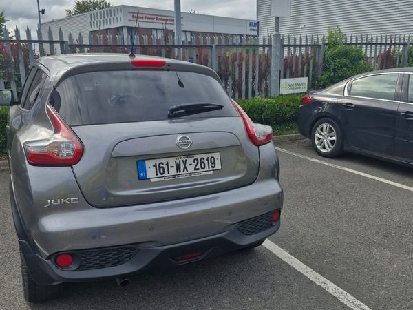 Nissan Juke SUV, Petrol, 2016, Grey