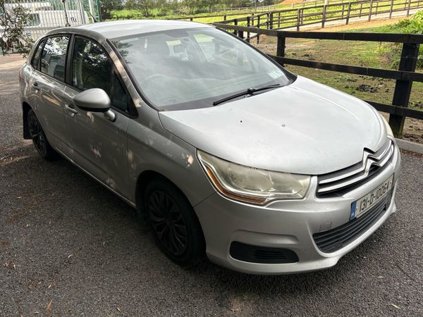 Citroen C4 Hatchback, Diesel, 2013, Silver