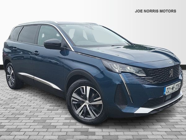 Peugeot 5008 SUV, Diesel, 2022, Blue