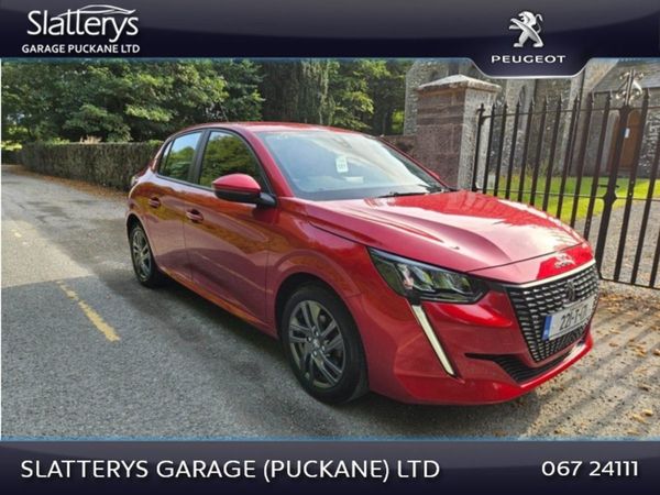 Peugeot 208 Hatchback, Petrol, 2022, Red