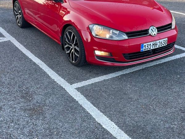 Volkswagen Golf Hatchback, Diesel, 2013, Red