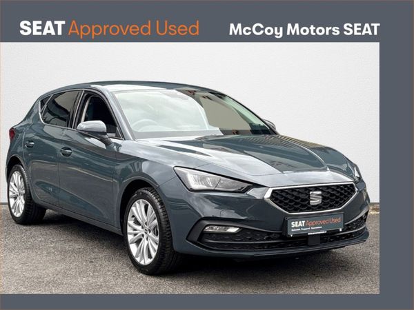 SEAT Leon Hatchback, Petrol, 2025, Blue