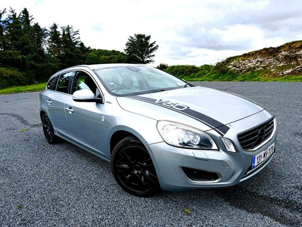 Volvo V60 Estate, Petrol Hybrid, 2013, Silver