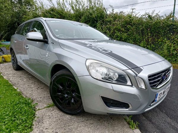 Volvo V60 Estate, Petrol Hybrid, 2013, Silver