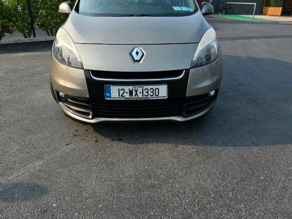 Renault Scenic MPV, Diesel, 2012, Gold