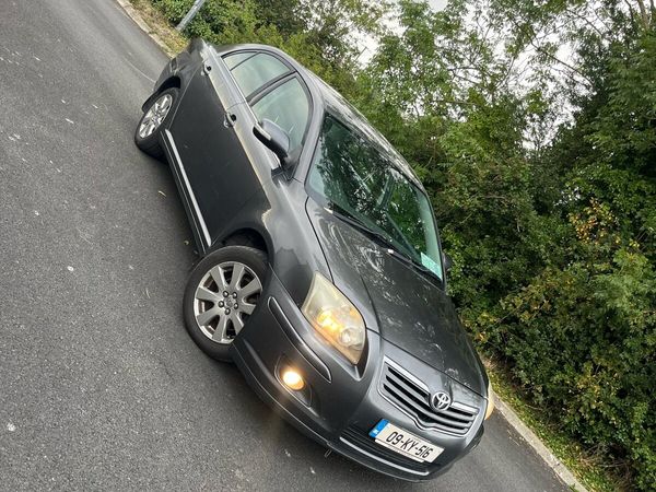 Toyota Avensis Saloon, Diesel, 2009, Grey