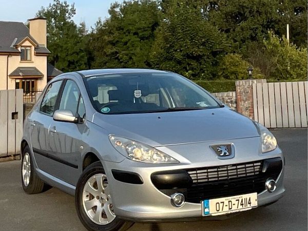 Peugeot 307 Hatchback, Petrol, 2007, Grey