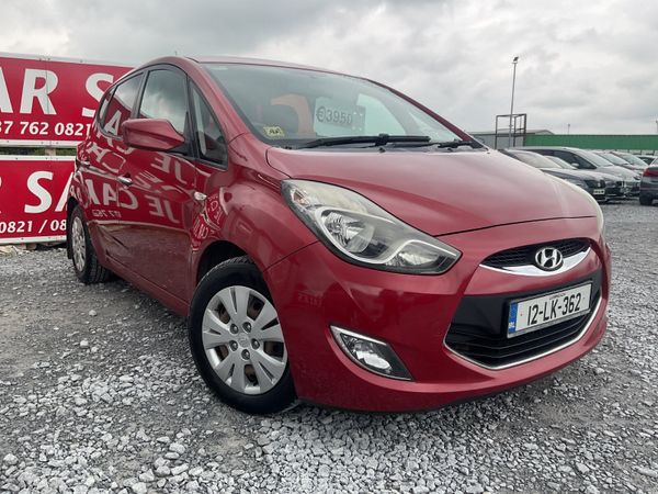 Hyundai ix20 MPV, Diesel, 2012, Red