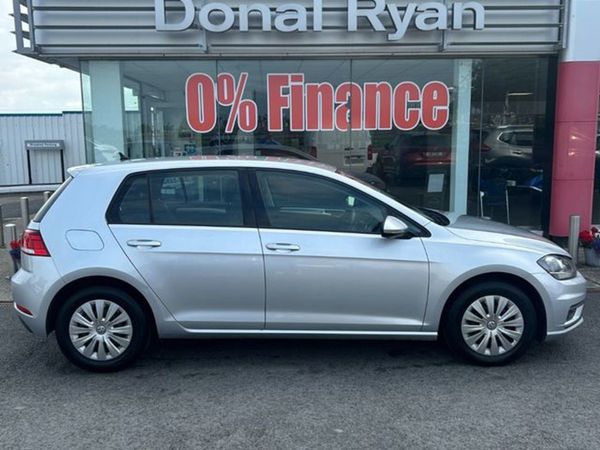 Volkswagen Golf Hatchback, Diesel, 2018, Silver