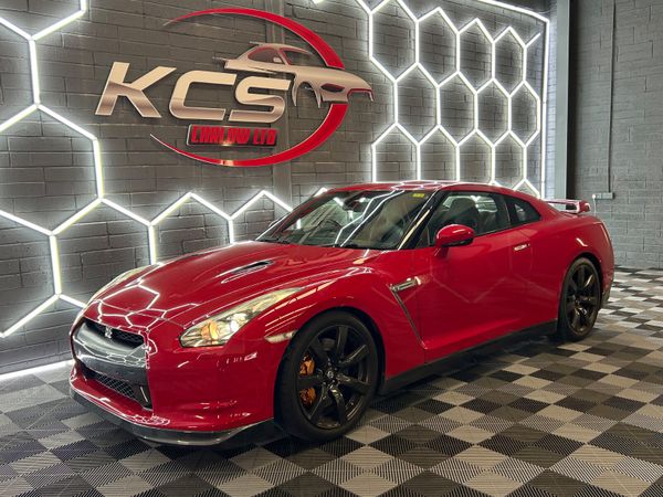 Nissan GT-R Coupe, Petrol, 2009, Red