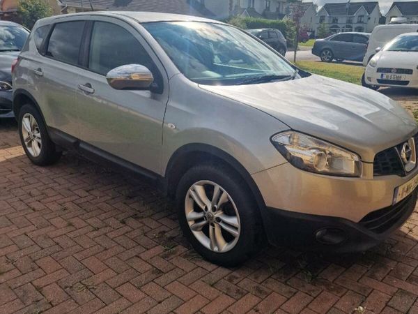 Nissan Qashqai Hatchback, Diesel, 2011, Silver