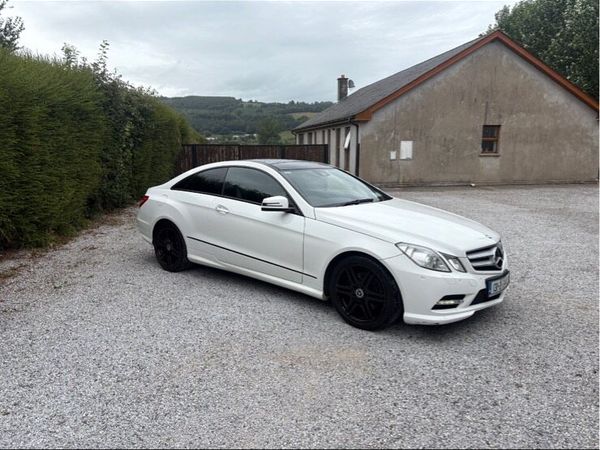 Mercedes-Benz E-Class Coupe, Diesel, 2013, White