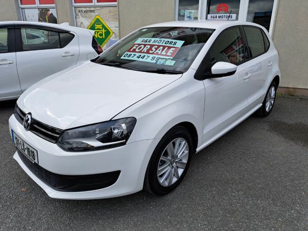 Volkswagen Polo Hatchback, Petrol, 2013, White